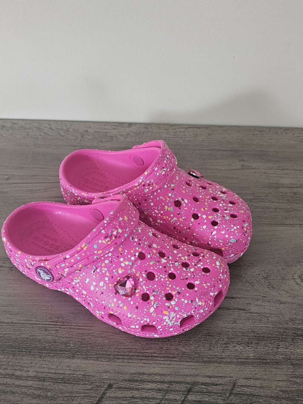 CROCS Kids Pink Paint Splatter Clogs Heart Jewel Toddler Girl C 11